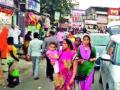 देहूरोड बाजारपेठेत चालताही येईना! - Marathi News | Dehurod market can not run! | Latest maharashtra News at Lokmat.com
