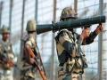 पाकिस्तानला BSFचं सडेतोड उत्तर, 11 दिवसांत चालवल्या 35 हजार गोळ्या - Marathi News | Pakistan has 35,000 bullets running in 11 days, in reply to BSF | Latest national News at Lokmat.com