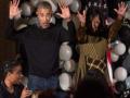 छोट्यांच्या पार्टीत ओबामा डान्स करतात तेव्हा... - Marathi News | When Obama performs dance in a little party ... | Latest international News at Lokmat.com