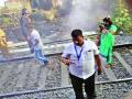 मध्य रेल्वे खोळंबली - Marathi News | Central Railway Vacations | Latest maharashtra News at Lokmat.com