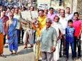 जैन बांधवांनी काढली मिरवणूक - Marathi News | The procession carried out by Jain brothers | Latest nashik News at Lokmat.com