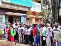 ग्रामीण भागातील अर्थकारण ठप्प - Marathi News | Economics jam in rural areas | Latest nashik News at Lokmat.com