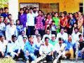 देवपूर विद्यालयात माजी विद्यार्थ्यांचा स्रेहमेळावा - Marathi News | Former student of Deobhpur school | Latest nashik News at Lokmat.com