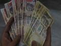 काळ्याचे पांढरे करण्यासाठी दलाली! - Marathi News | Black money to black! | Latest maharashtra News at Lokmat.com