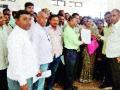 चाव्या, शिक्के प्रशासनाकडे सुपूर्द - Marathi News | The keys, stamps, handed over to the administration | Latest nashik News at Lokmat.com