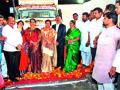 संघर्ष संस्थेची रुग्णवाहिका, वैकुंठरथाचे लोकार्पण - Marathi News | Ambulance of the Sangh Sangh, the vacancy of Vaikuntharatha | Latest nashik News at Lokmat.com