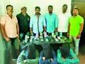 घरफोड्या करणाऱ्या चौघांना अटक - Marathi News | All the detainees are arrested | Latest nashik News at Lokmat.com