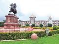 विद्यापीठाचा नामविस्तार म्हणजे अस्मितेलाच धक्का - Marathi News | The name of the University is as exaggerated | Latest kolhapur News at Lokmat.com