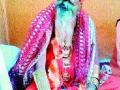गोल्डनबाबांनी अंगावरील सोने घटविले - Marathi News | Goldbaba has reduced gold on her body | Latest nashik News at Lokmat.com