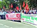 किसान सभेची निदर्शने - Marathi News | Demonstrations of farmers' meeting | Latest nashik News at Lokmat.com