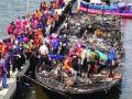 पर्यटन बोटीला आग - Marathi News | Tourism Boat Fire | Latest international News at Lokmat.com