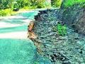 कळवण येथील कोसवन बारीची दुरवस्था - Marathi News | Causeway alternate drought in Kalvan | Latest nashik News at Lokmat.com
