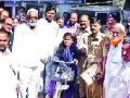 येवल्यात पारितोषिक वितरण - Marathi News | Prize distribution in Yeola | Latest nashik News at Lokmat.com