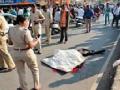 दुचाकी दुभाजकावर धडकल्याने युवक ठार - Marathi News | Youth killed by two people on a bike divide | Latest amravati News at Lokmat.com