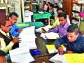 सदोष यादीमुळे सुमारे साठ हजार मतदार बाधित - Marathi News | About sixty thousand voters are disrupted due to a defective list | Latest nashik News at Lokmat.com