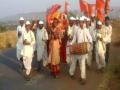 VIDEO : विठ्ठल नामाच्या जयघोषात दिंडीचे स्वागत - Marathi News | VIDEO: Welcome Dindi to Lord Vithal | Latest nashik News at Lokmat.com