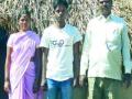 मुलांच्या शिक्षणासाठी आदिवासी जोडप्याची दारोदार भटकंती! - Marathi News | Adivasi couple wanders for children's education | Latest ahilyanagar News at Lokmat.com