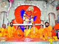 धर्मादाय आयुक्तांतर्फे सप्तशृंगगडावर महापूजा - Marathi News | Mahapooja on Saptashringgad by Charity Commissioner | Latest nashik News at Lokmat.com