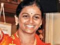 शुभा राऊळ यांची पालिका निवडणुकीतून माघार - Marathi News | Shubha Raul retires from municipal elections | Latest maharashtra News at Lokmat.com