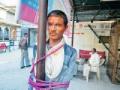 आक्षेपार्ह वस्तू ठेवणाऱ्या तरुणाला खांबाला बांधले - Marathi News | A young man holding offensive objects built a pole | Latest nagpur News at Lokmat.com
