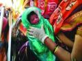 भररस्त्यात दिला बाळाला जन्म - Marathi News | The baby gave birth to the baby | Latest maharashtra News at Lokmat.com