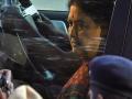 मी चोर नाही, मी पोलीस जीपमध्ये बसणार नाही - शशिकला - Marathi News | I am not a thief, I will not sit in a police jeep - Shashikala | Latest national News at Lokmat.com