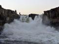 सोमेश्वर धबधबा खळाळला; पर्यटकांची गर्दी - Marathi News | Someshwar Falls Falls; Crowd of tourists | Latest nashik News at Lokmat.com