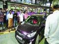 अंधेरी स्थानकात पुन्हा एकदा ‘कार’नामा - Marathi News | 'Car' again in Andheri station | Latest maharashtra News at Lokmat.com