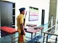 मतमोजणी केंद्रांवर पोलिसांचा खडा पहारा - Marathi News | Guard of the police station at counting centers | Latest nashik News at Lokmat.com