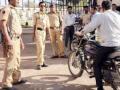 मतमोजणी केंद्रावर पोलिसांचा खडा पहारा - Marathi News | Guard of the police station at the counting center | Latest amravati News at Lokmat.com