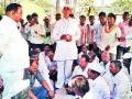 येवल्यातील उपोषणाची सांगता - Marathi News | The story of fasting in Yewelia | Latest nashik News at Lokmat.com