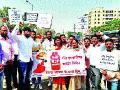 गॅस दरवाढीविरोधात मनसे आक्रमक - Marathi News | MNS aggressor against gas hike | Latest nashik News at Lokmat.com