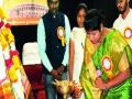 विद्यार्थिनींनी कर्तृत्ववान महिलांचा आदर्श ठेवावा! - Marathi News | Women should be the ideal of women! | Latest akola News at Lokmat.com