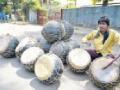 इको फ्रेंडली ‘ढोल’ : - Marathi News | Eco-Friendly 'Dhol': | Latest nagpur News at Lokmat.com