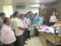 सोलापूरात जिल्हा परिषद लेखा कर्मचारी संघटनेच्या आंदोलन - Marathi News | The agitation of the district council accounting firm association in Solapur | Latest solapur News at Lokmat.com