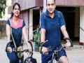 सायकलने आॅफिसही, आउटिंगही! - Marathi News | Bicycling office, outing! | Latest oxygen News at Lokmat.com