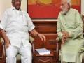 कर्जमाफीसाठी मोदींशी चर्चा - Marathi News | Talk to Modi for debt forgiveness | Latest maharashtra News at Lokmat.com