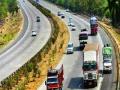 एक्स्प्रेस-वेच्या घाटात लहान वाहनांसाठी स्वतंत्र मार्ग - Marathi News | Independent route for small vehicles in expressway wards | Latest maharashtra News at Lokmat.com