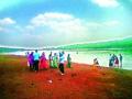 कास तलावावर पर्यटकांची गर्दी - Marathi News | A crowd of tourists on Kass Lake | Latest satara News at Lokmat.com