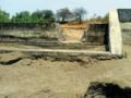 तोडलेला बंधारा दोन वर्षांपासून दुरूस्तीच्या प्रतीक्षेत - Marathi News | The broken bunker has been waiting for a repair for two years | Latest vardha News at Lokmat.com