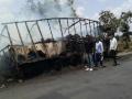 ट्रक जळून खाक - Marathi News | The truck burned down | Latest buldhana News at Lokmat.com