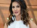 सनी लिओनीमुळे लातूरात आयोजक-पत्रकारांमध्ये झाली धक्काबुक्की - Marathi News | Sunny Leone rumored to be involved in organizers and journalists | Latest maharashtra News at Lokmat.com