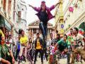 बॉलिवूडचा ‘टायगर’ पुणेकरांच्या भेटीला - Marathi News | Bollywood's 'Tiger' Puneer's visit | Latest pune News at Lokmat.com