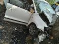 गडचिरोली जिल्ह्यात कार अपघातात १ ठार, ३ गंभीर - Marathi News | 1 dead in car accident in Gadchiroli, 3 severe | Latest nagpur News at Lokmat.com