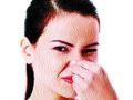 शरीराच्या दुर्गंधीशी सामना कसा करावा - Marathi News | How to cope with the bad odor of the body | Latest health News at Lokmat.com