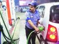 पेट्रोलपंपचालकांच्या संपाबाबत सोमवारी निर्णय - Marathi News | Decision on petrol pump strike Monday | Latest nashik News at Lokmat.com