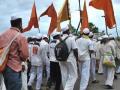 वारक-यांना देण्यात येणा-या ताडपत्रीतही गैरव्यवहार - Marathi News | Terrorism also paid to warkars | Latest maharashtra News at Lokmat.com