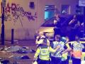लंडन - मशिदीबाहेर गाडीने पादचा-यांना चिरडलं, एकाचा मृत्यू - Marathi News | London - Outside the mosque, the pedestrians were crushed to death, the death of one | Latest international News at Lokmat.com