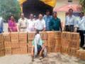 वाहनासह सहा लाखांचा मुद्देमाल जप्त - Marathi News | Six lakh seized with vehicle | Latest vardha News at Lokmat.com
