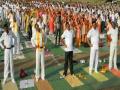 धुळ्यात योग दिनाचा अपूर्व उत्साह.. - Marathi News | Unusual enthusiasm for yoga in Dhule .. | Latest dhule News at Lokmat.com